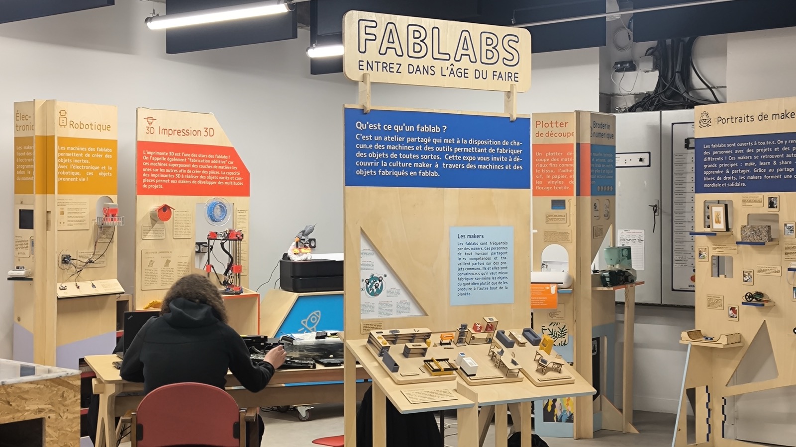 Stand du FabLab de l'AGECA
